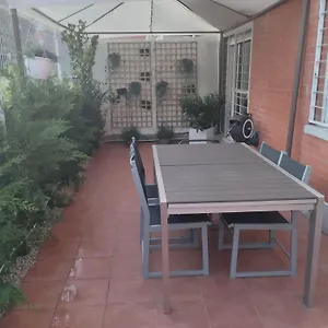 Bonito Piso Zonas 1'5 Del Centro Apartamento